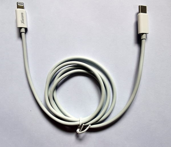 Xwave Kabl USB Tip-C za IPHONE-1M 3A,lightning aluminium,PVC beli - Слика 3