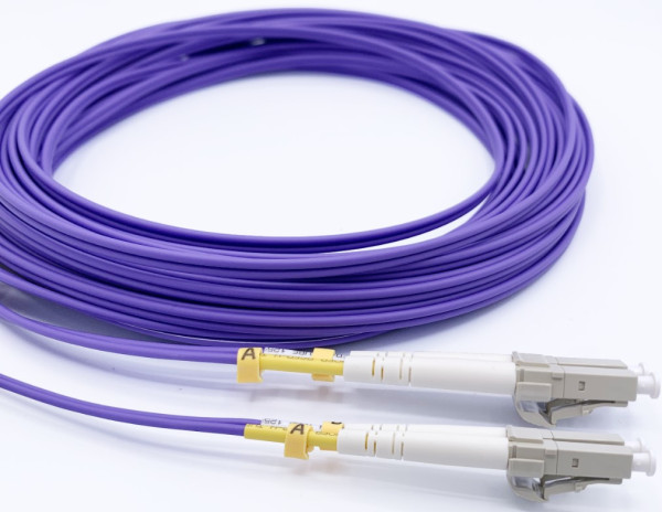 FO LC/UPC - LC/UPC MM 2M OM4 DX Purple - Слика 2