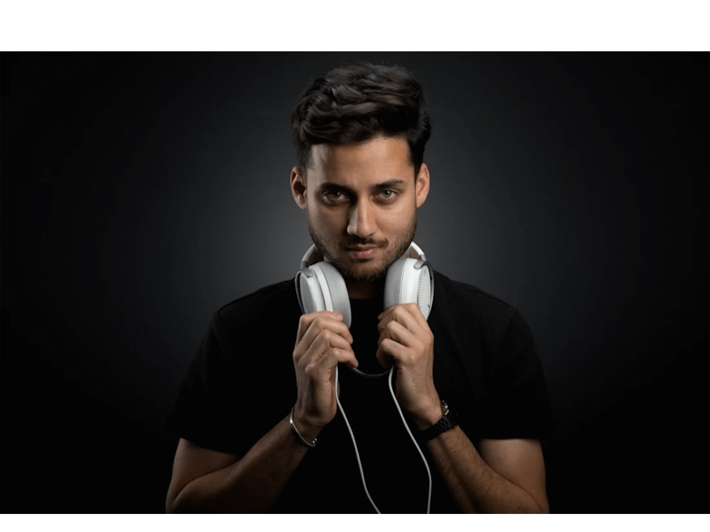 Slušalice CORSAIR VIRTUOSO ŽICNE/CA-9011371-EU/bela - Слика 10