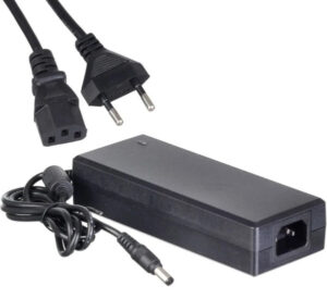 Punjac HigHTEK HT1526 12v/5A 60W, 1m kabl sa uzemljenjem, Coper napajanje, DC 5.5x2.1mm (alt. AC47)
