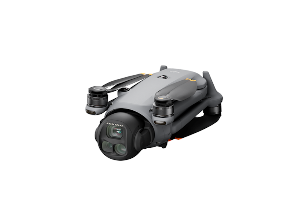 Dron DJI Mavic 4 Pro Fly More Combo (RC2) - Слика 2