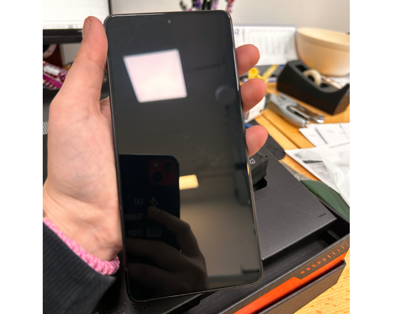 ASUS ROG Phone 9 Pro 16GB/512GB Android 15 Phantom Black (AI2501-16G512GP-BK-EU) mobilni telefon outlet - Слика 2